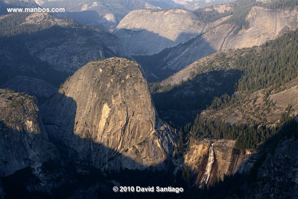 Yosemite 
Yosemite National Park Catedral Beach EEUU 
California 