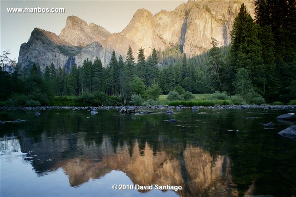 Yosemite 
Yosemite National Park Catedral Beach EEUU 
California 