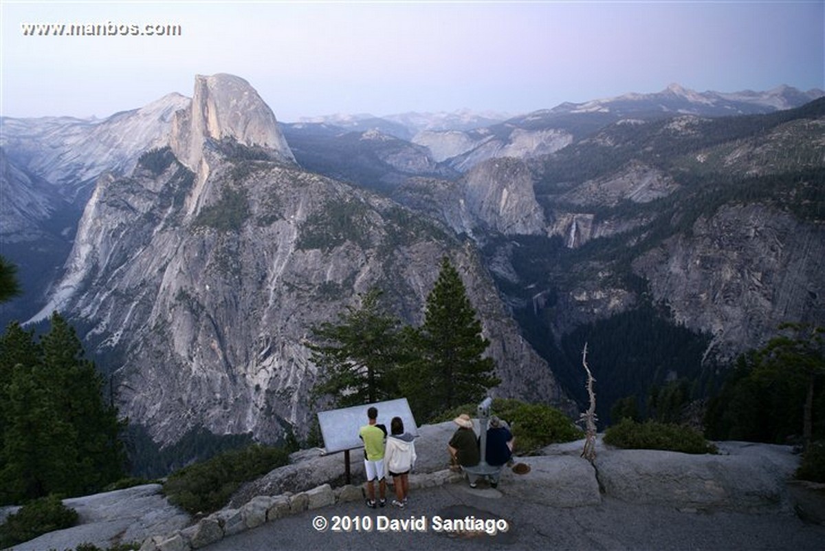 Yosemite 
Yosemite National Park Half Dome EEUU 
California 