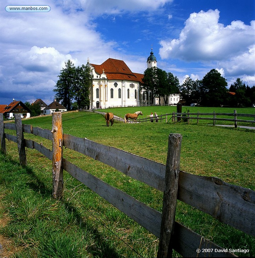 Lago Konigssee
Iglesia de San Bartolome Lago Konigssee Baviera
Baviera