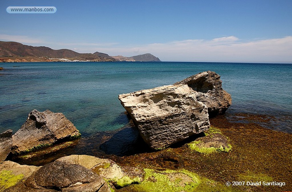 Cabo de Gata
EL EMBARCADERO, LOS ESCULLOS
Almeria