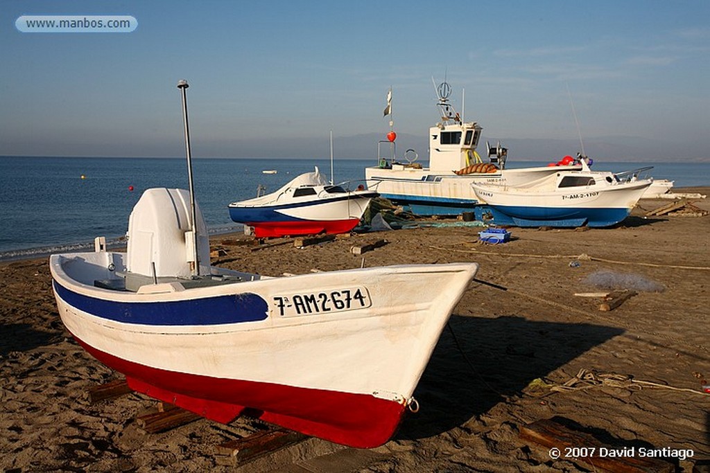 Cabo de Gata
REDES EN LA FABRIQUILLA
Almeria