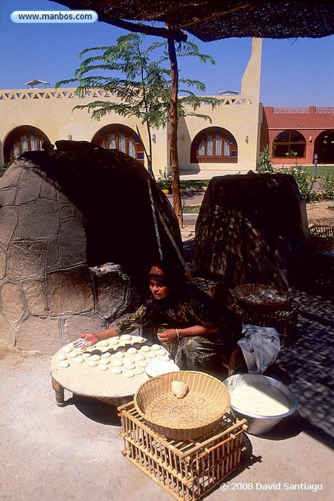 Esna
Mujer egipcia en Esna
Esna