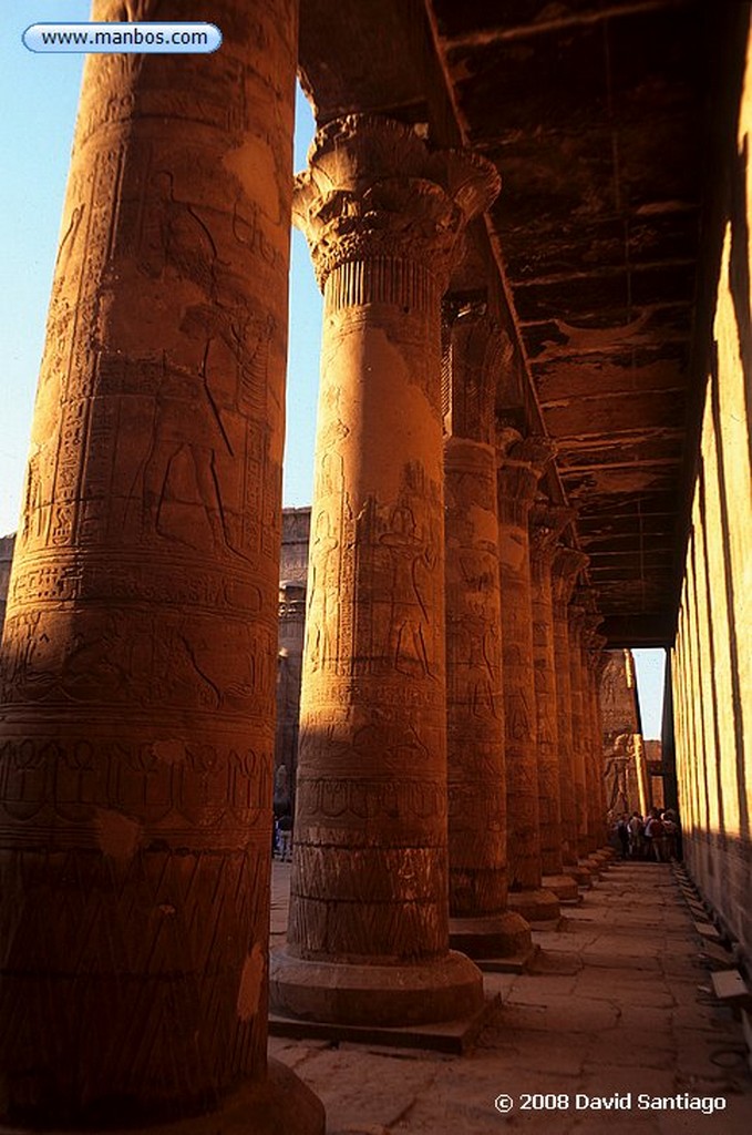 Edfu
Templo de Edfu
Edfu