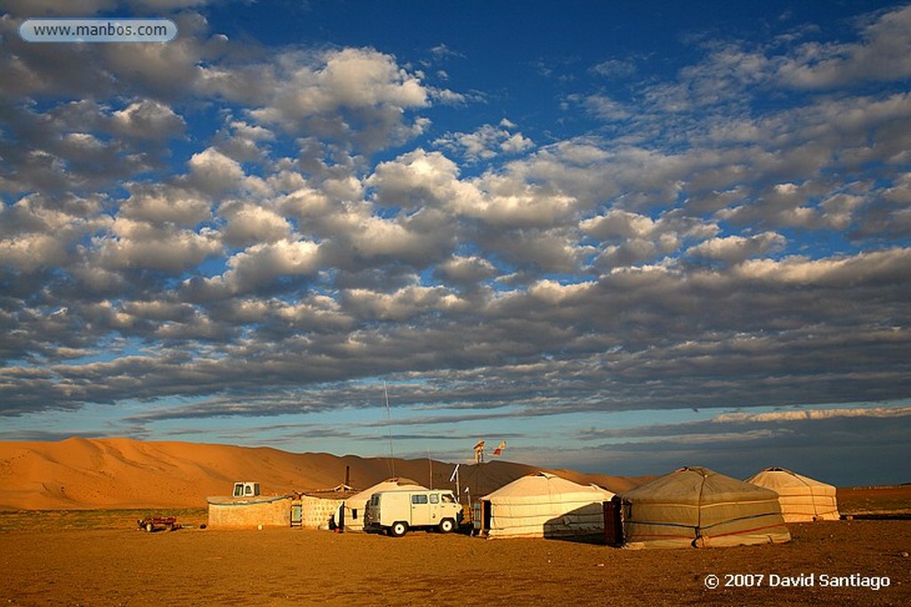 Desierto del Gobi
Khongoryn els (desierto del Gobi)
Mongolia