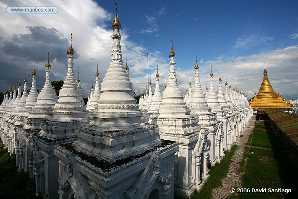 Mandalay
Kuthodaw Paya en Mandalay Hill Mandalay
Mandalay