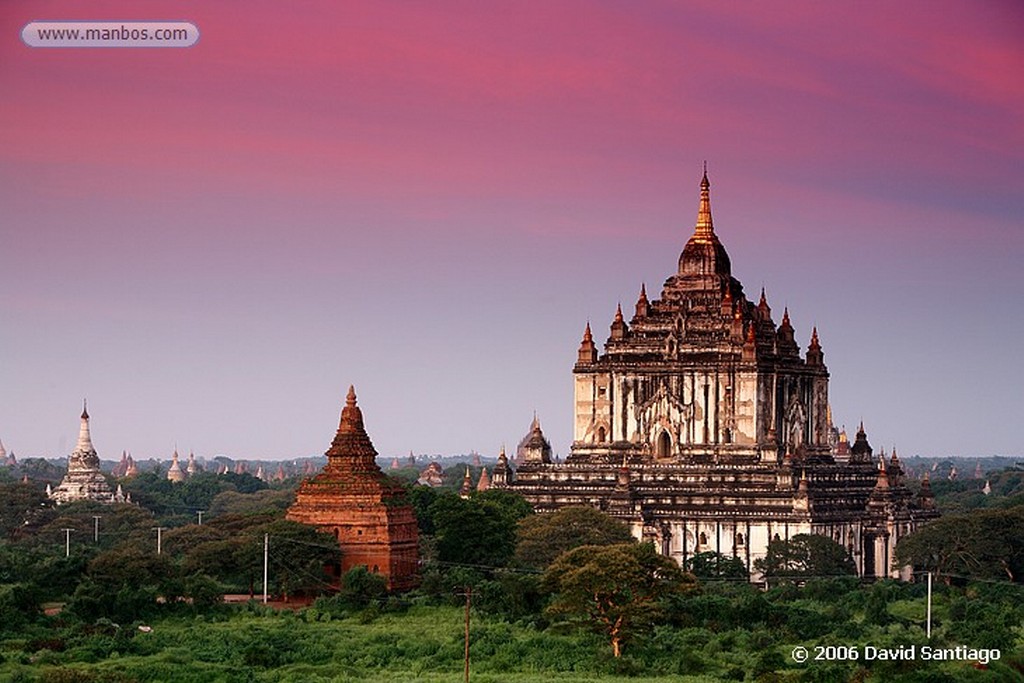 Pagan
Pagodas y estupas en Pagan
Pagan