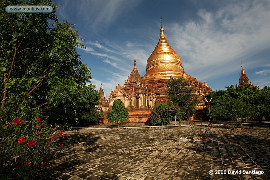 Pagan
Pagodas y estupas en Pagan
Pagan