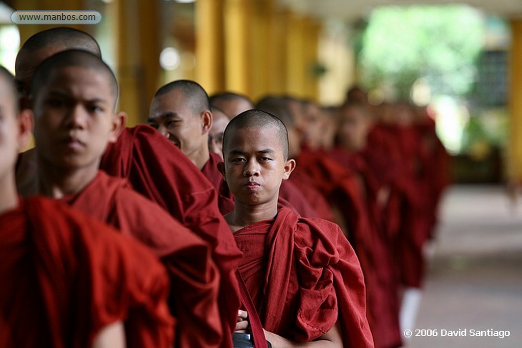 Bago
Monasterio de Kha Khat Wain Kyaung en Bago Myanmar
Bago