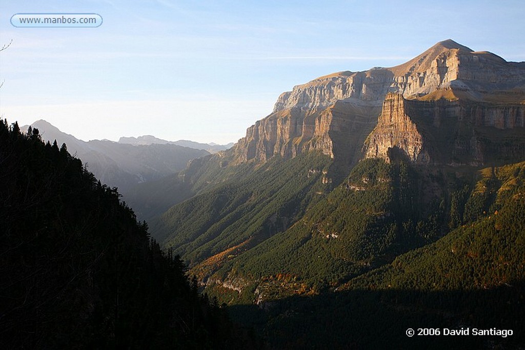 Ordesa
Valle de Añisclo y monte Perdido de Fondo
Huesca