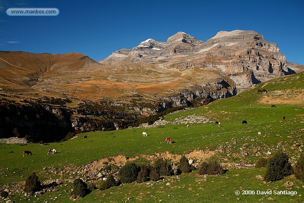 Ordesa
Valle de Añisclo y monte Perdido de Fondo
Huesca
