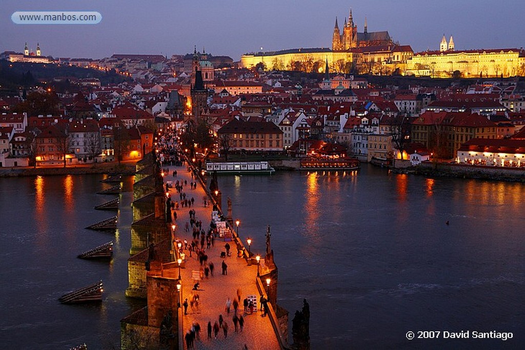 Praga
Pescador en el rio Moldava
Praga