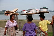 Objetivo 70 to 200
Puente de V bein Sobre el Lago Taungthaman en Myanmar
Myanmar (Birmania)
LAGO TAUNGTHAMAN
Foto: 13569