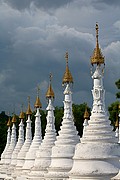 Kuthodaw Paya, Mandalay, Myanmar