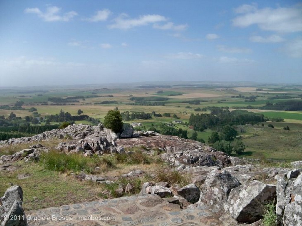 Tandil
reverdecen los cerros
Buenos Aires