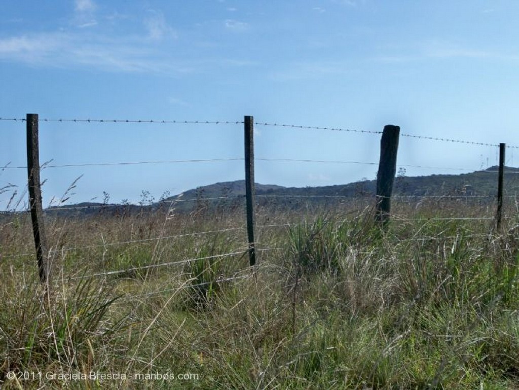 Foto de Tandil, camino a Valle Escondido, Buenos Aires, Argentina - pampa y sierra