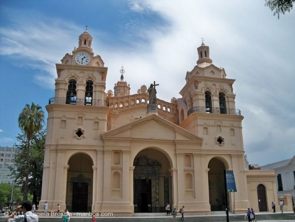 Cordoba
Celeste y Blanca
Cordoba