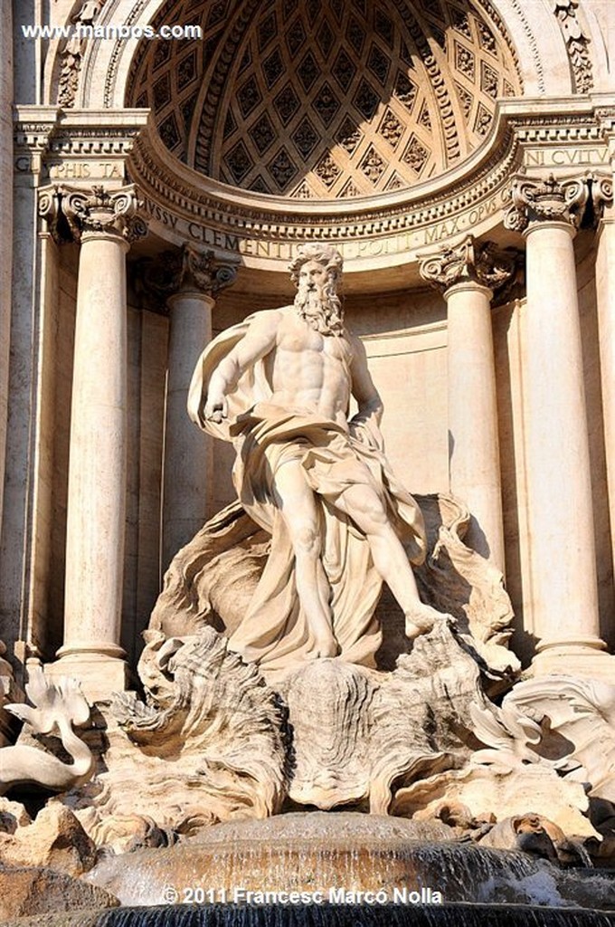 Roma 
Fontana Di Trevi 
Roma 