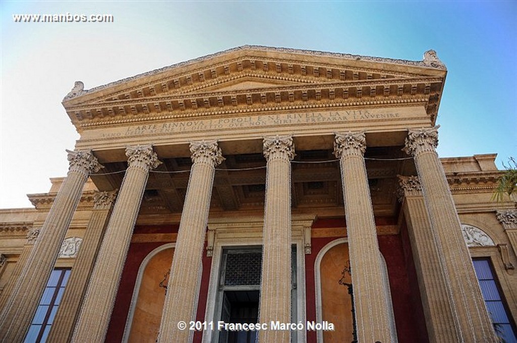 Palermo 
Teatro Massimo 
Sicilia