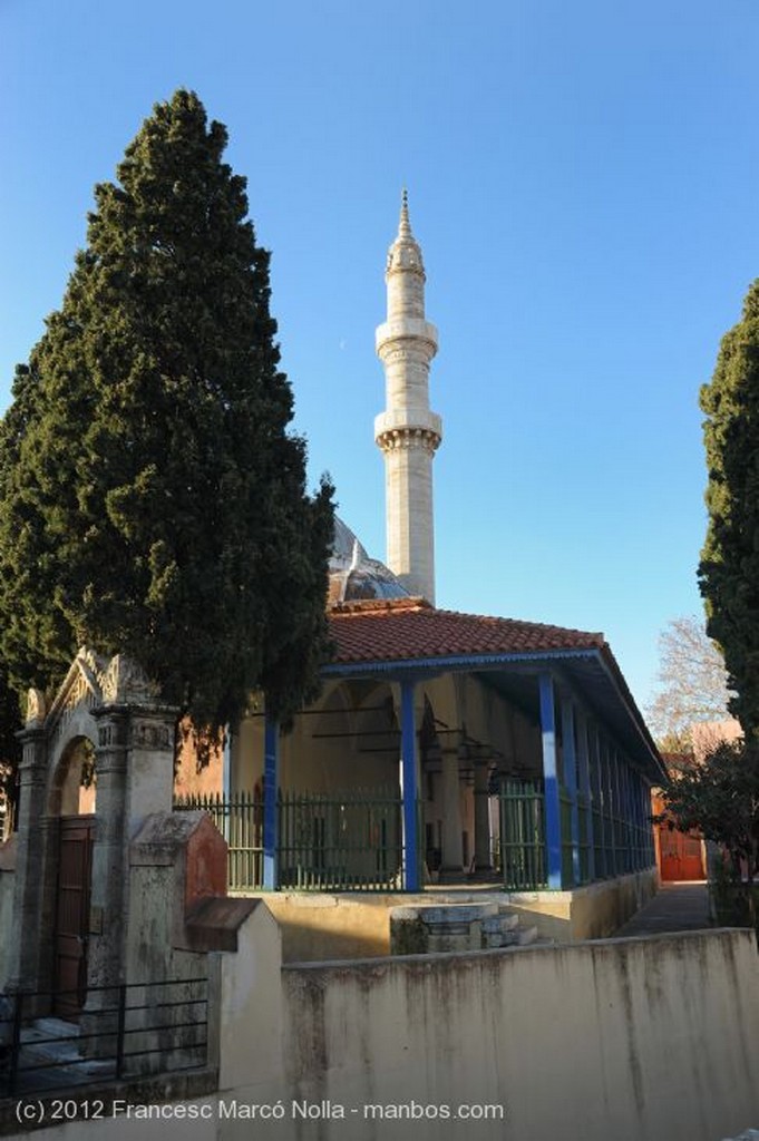 Isla de Rodas
Portico de la Mezquita
Rodas