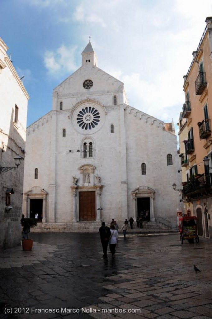 Bari
Las Clausuras
Apulia