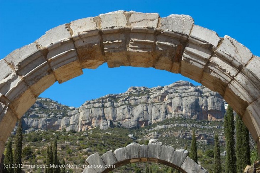 El Priorato
Acceso y Fachada Santa Maria Siglo XVII
Tarragona