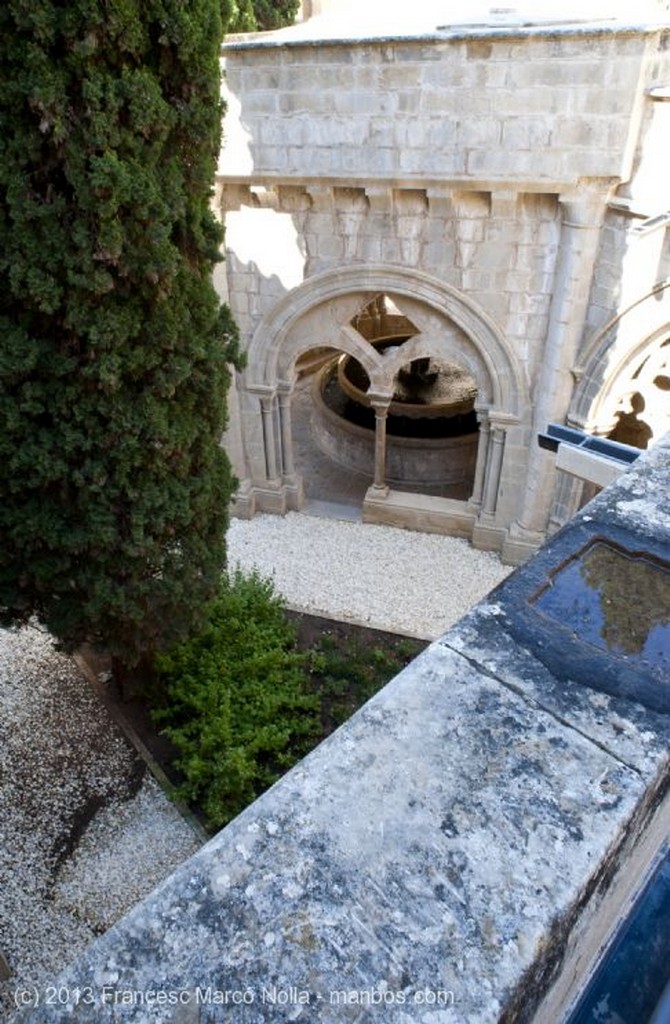 Monasterio de Poblet
Monasterio de Poblet
Tarragona