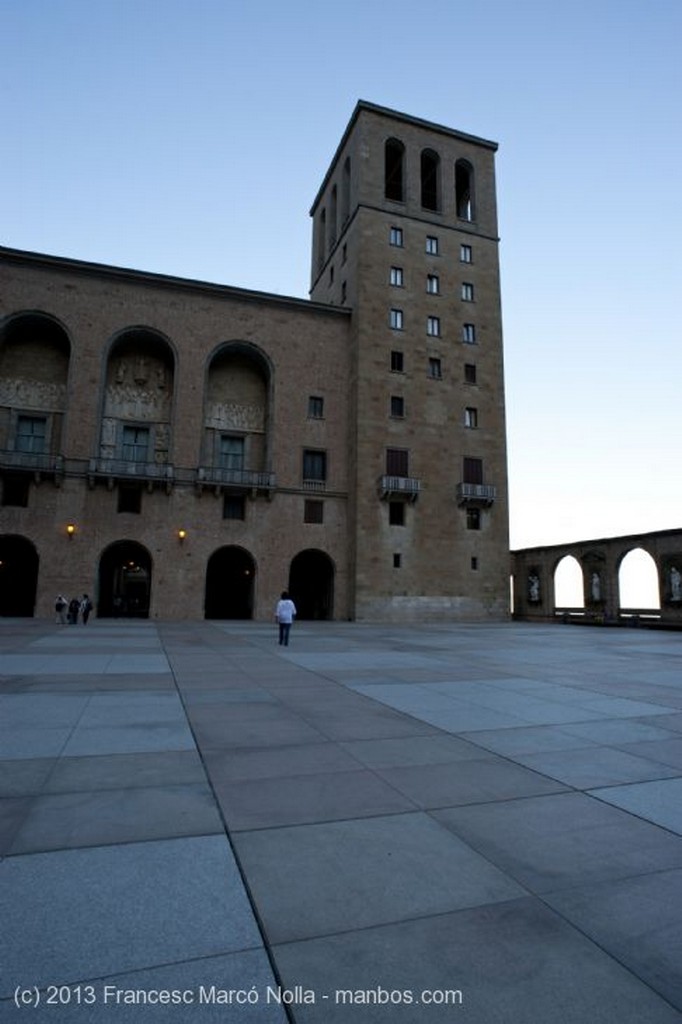 Monasterio de Montserrat
Monasterio de Montserrat
Barcelona