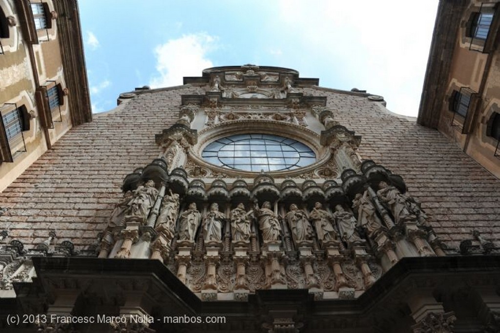 Monasterio de Montserrat
Monasterio de Montserrat
Barcelona
