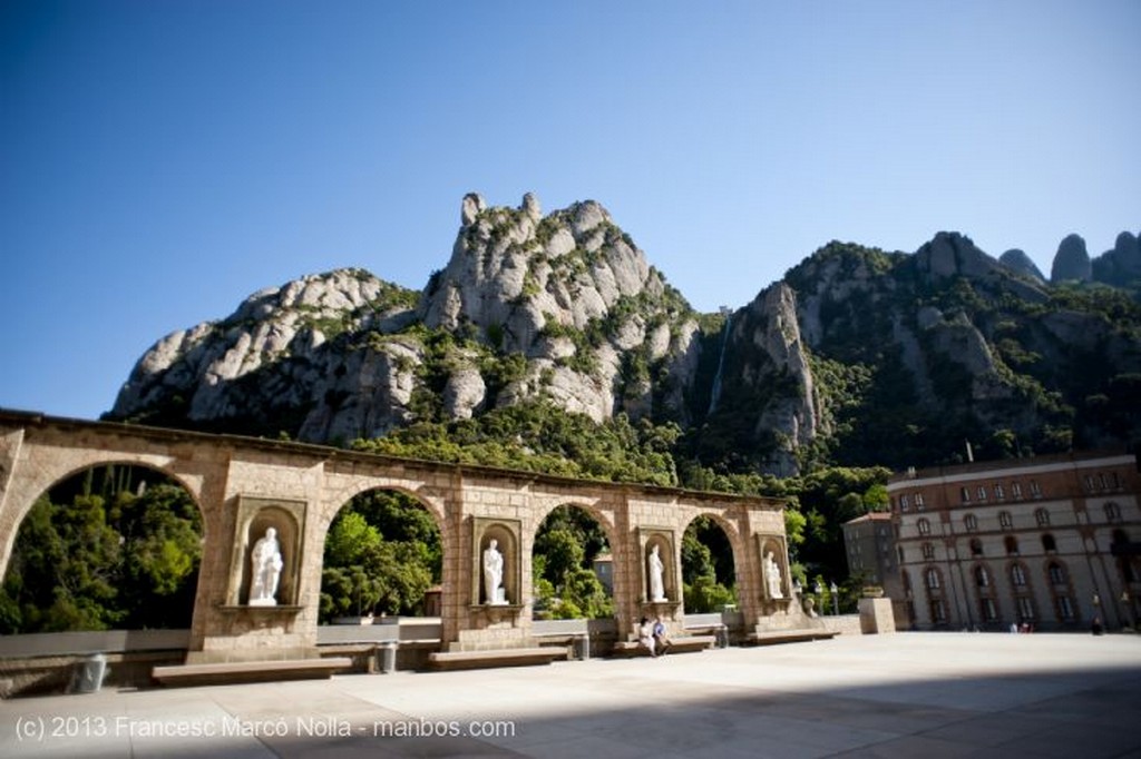 Monasterio de Montserrat
Monasterio de Montserrat
Barcelona