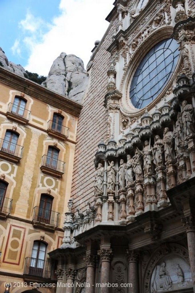 Monasterio de Montserrat
Monasterio de Montserrat
Barcelona