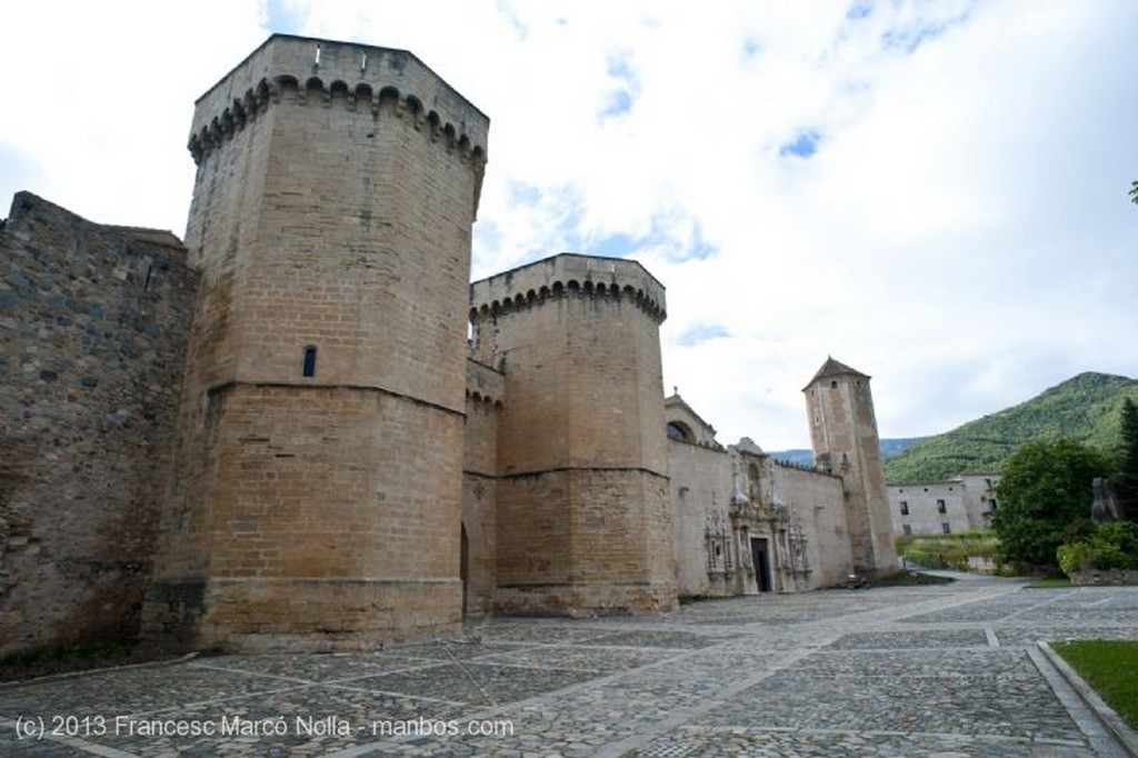 Monasterio de Poblet
Monasterio de Poblet
Tarragona