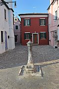 Plazoleta de Burano, Burano, Italia