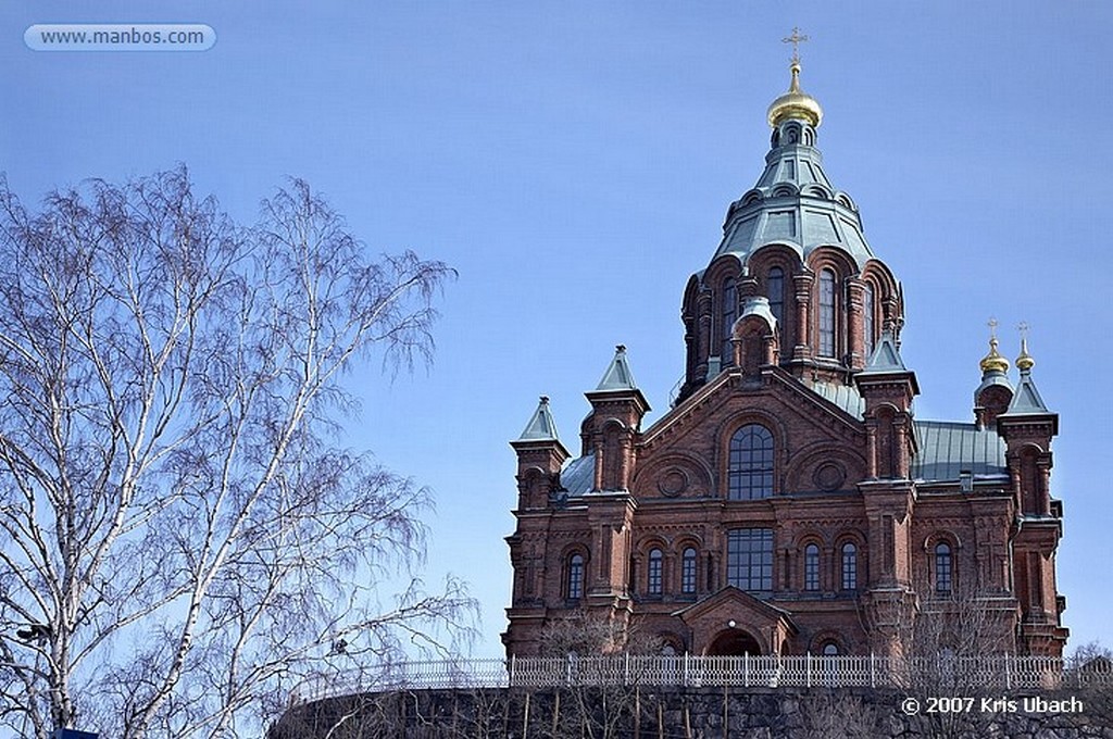 Helsinki
Catedral Luterana en plaza del senado
Helsinki