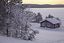 Lago Inari
Cabañas al borde del Lago Inari congelado
Laponia