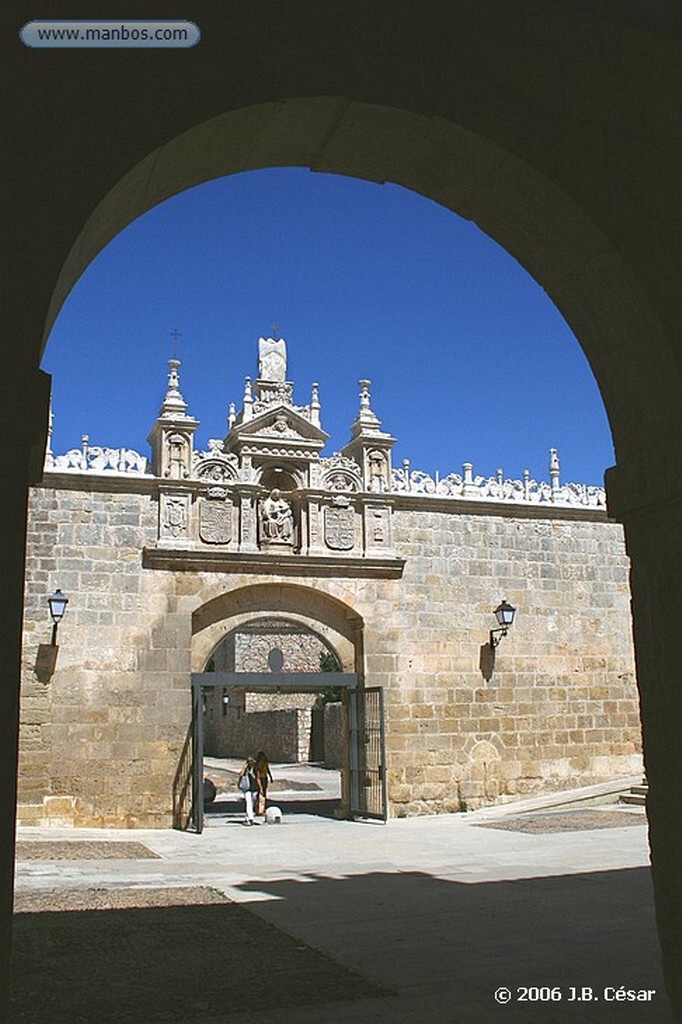 Burgos
Hospital del Rey / Universidad de Burgos - Faculdad de derecho
Burgos