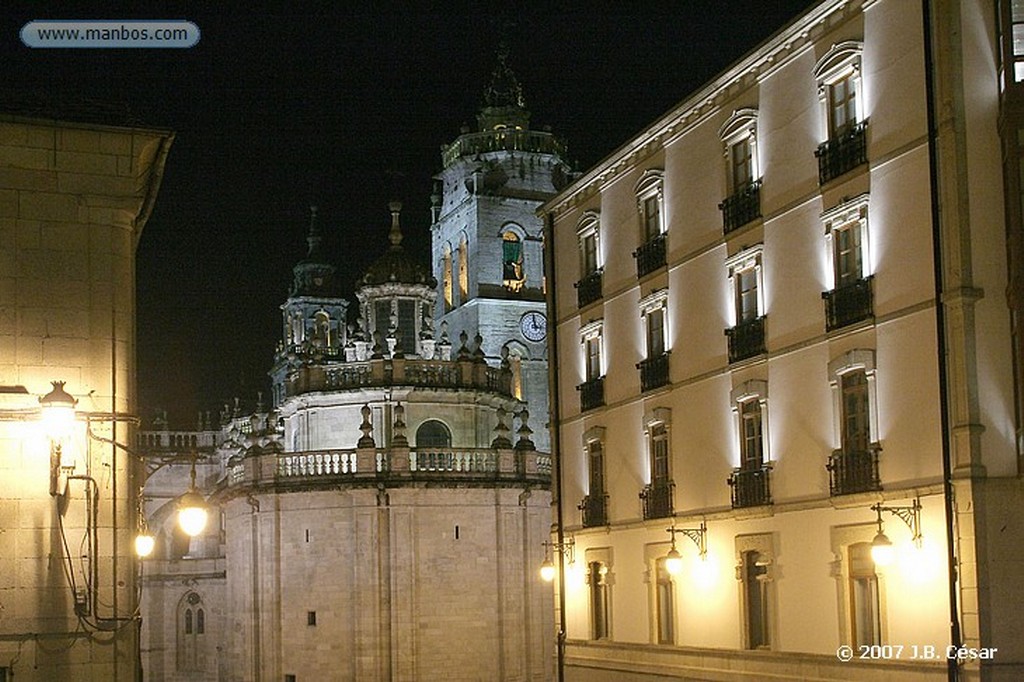 Lugo
Plaza Mayor y Catedral
Lugo