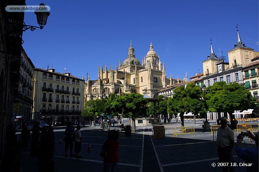Segovia
Plaza Mayor de Segovia
Segovia