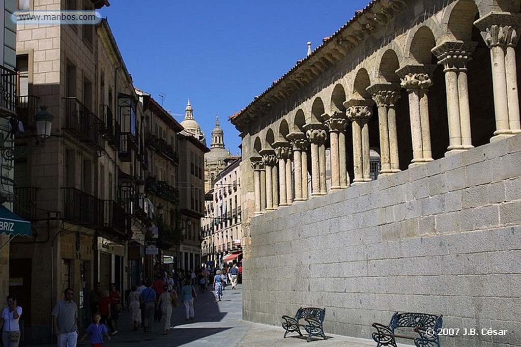 Segovia
Biblioteca y archivo provincial
Segovia