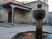 Iglesia de San Lorenzo, Garganta la Olla, España