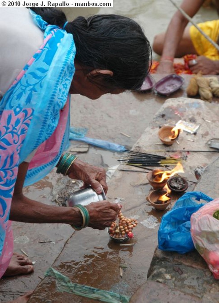 Varanasi
Santones
Varanasi