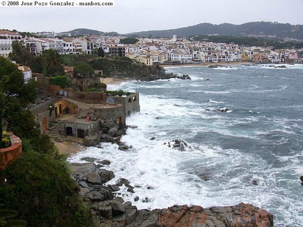 Sant Marti Vell
Geranios Bajo la Lluvia
Girona