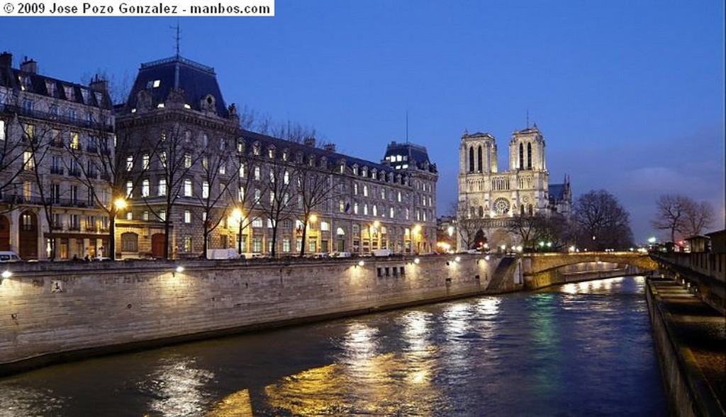 Paris
Vigilando el Sena
Paris