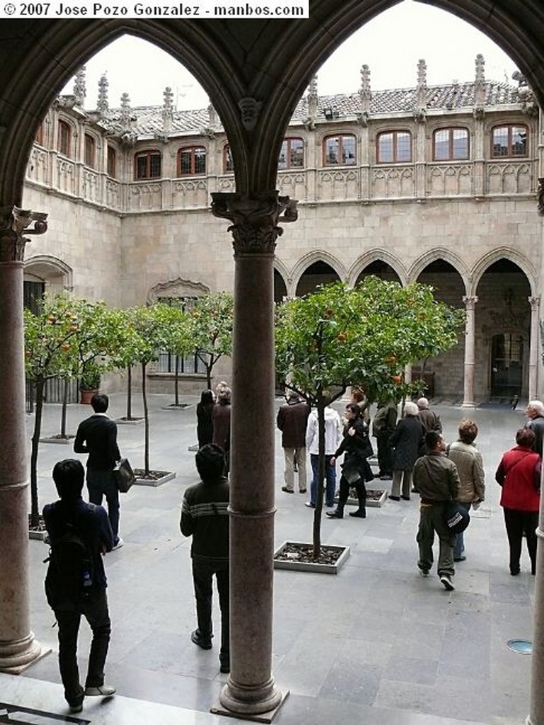 Barcelona
Palacio y Cascadas
Barcelona