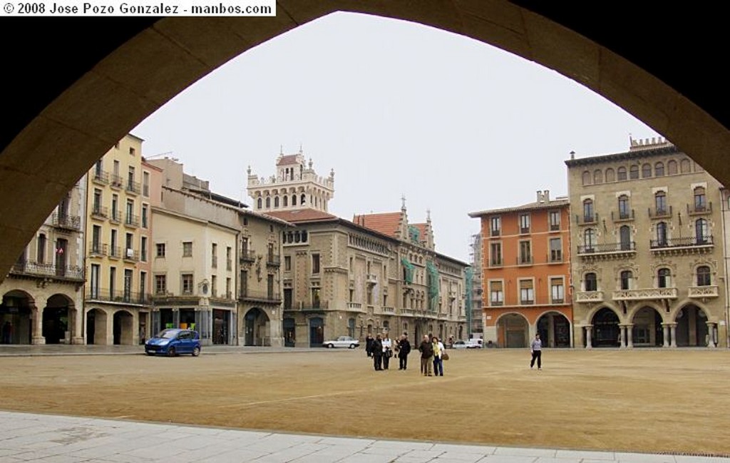 Cogolludo
Plaza Mayor de Cogolludo
Guadalajara