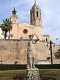 Camara Panasonic Lumix DMC-FZ50
Iglesia farolas y estatua
Jose Pozo Gonzalez
SITGES
Foto: 16013