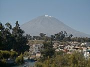 Camara AGFA 1680
Volcán Misti
Mike García Chujandama
AREQUIPA
Foto: 9409