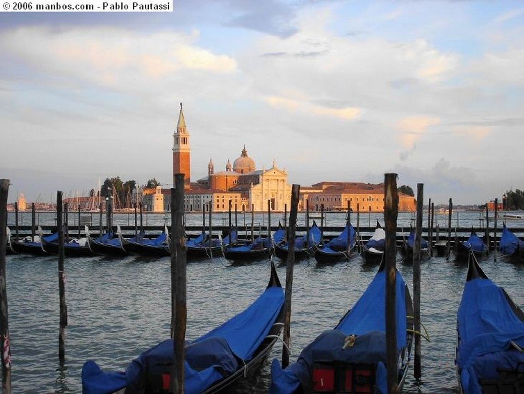 Venecia
NOCHE EN VENECIA
Venecia