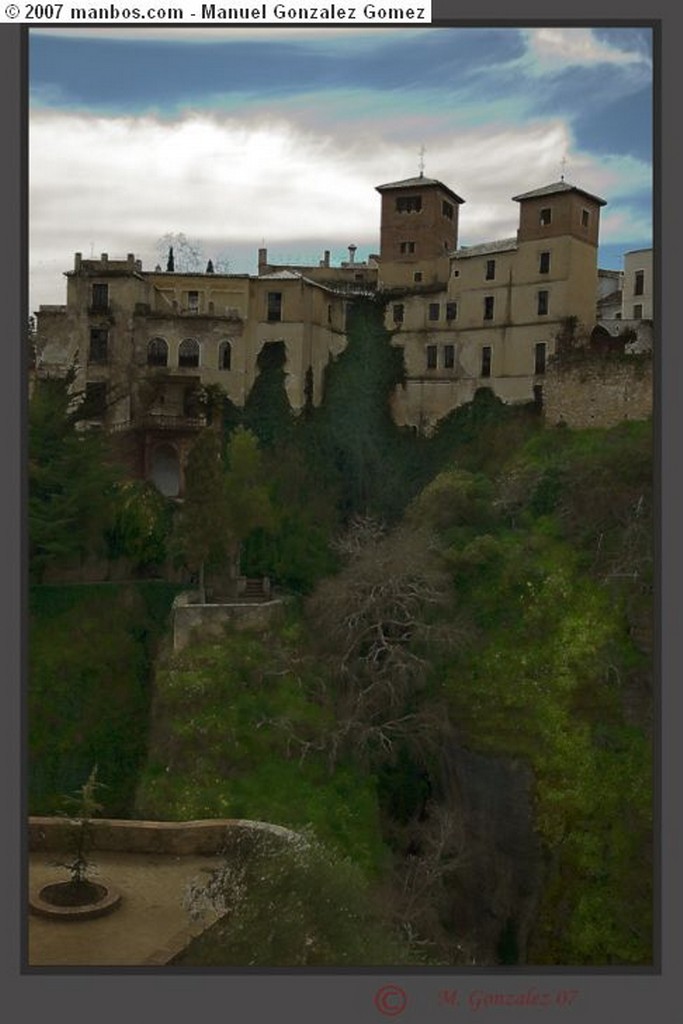 Ronda
Ventana con Geranios
Málaga