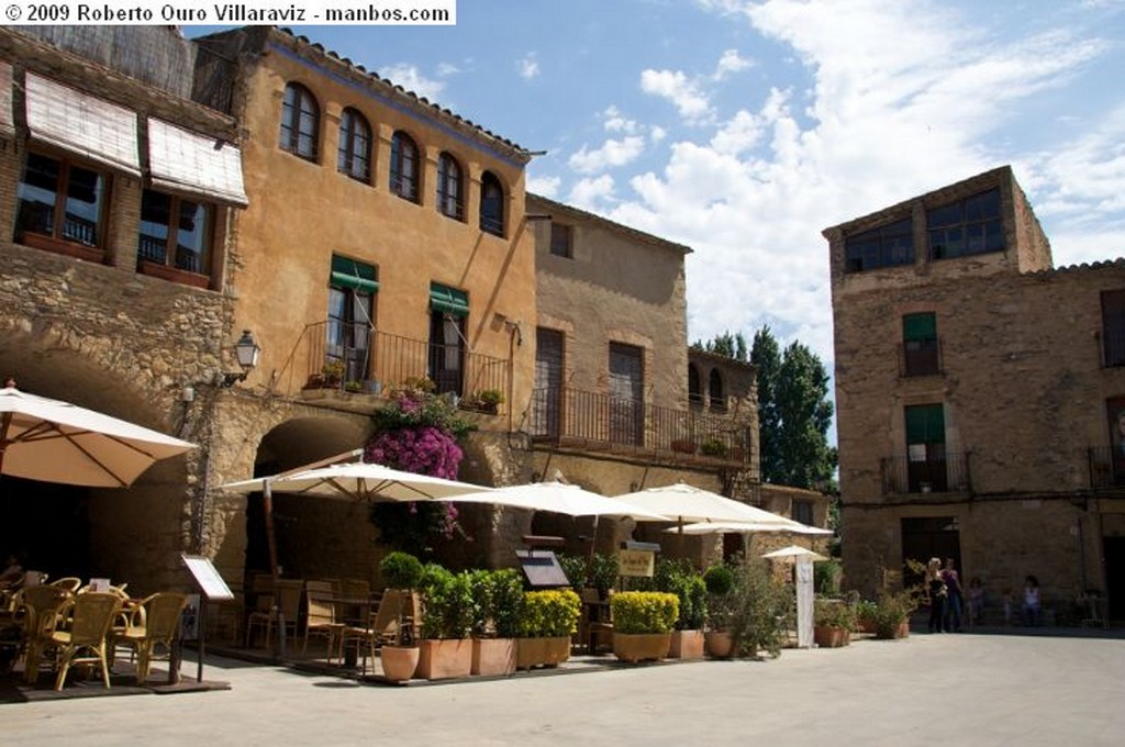 Peratallada
La plaza
Gerona